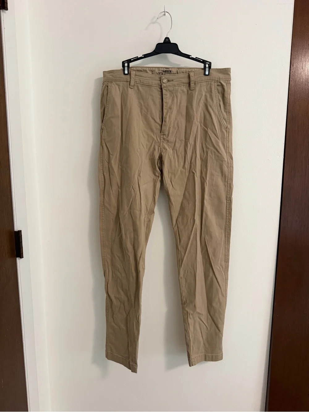Levi’s Men's Khaki Straight-Fit Pants